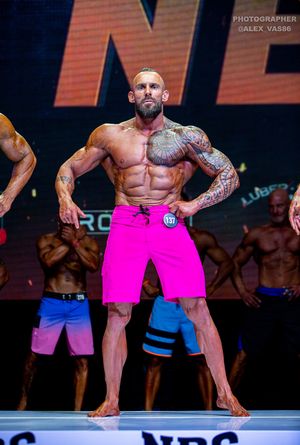 MEN‘S PHYSIQUE НОВИЧКИ
